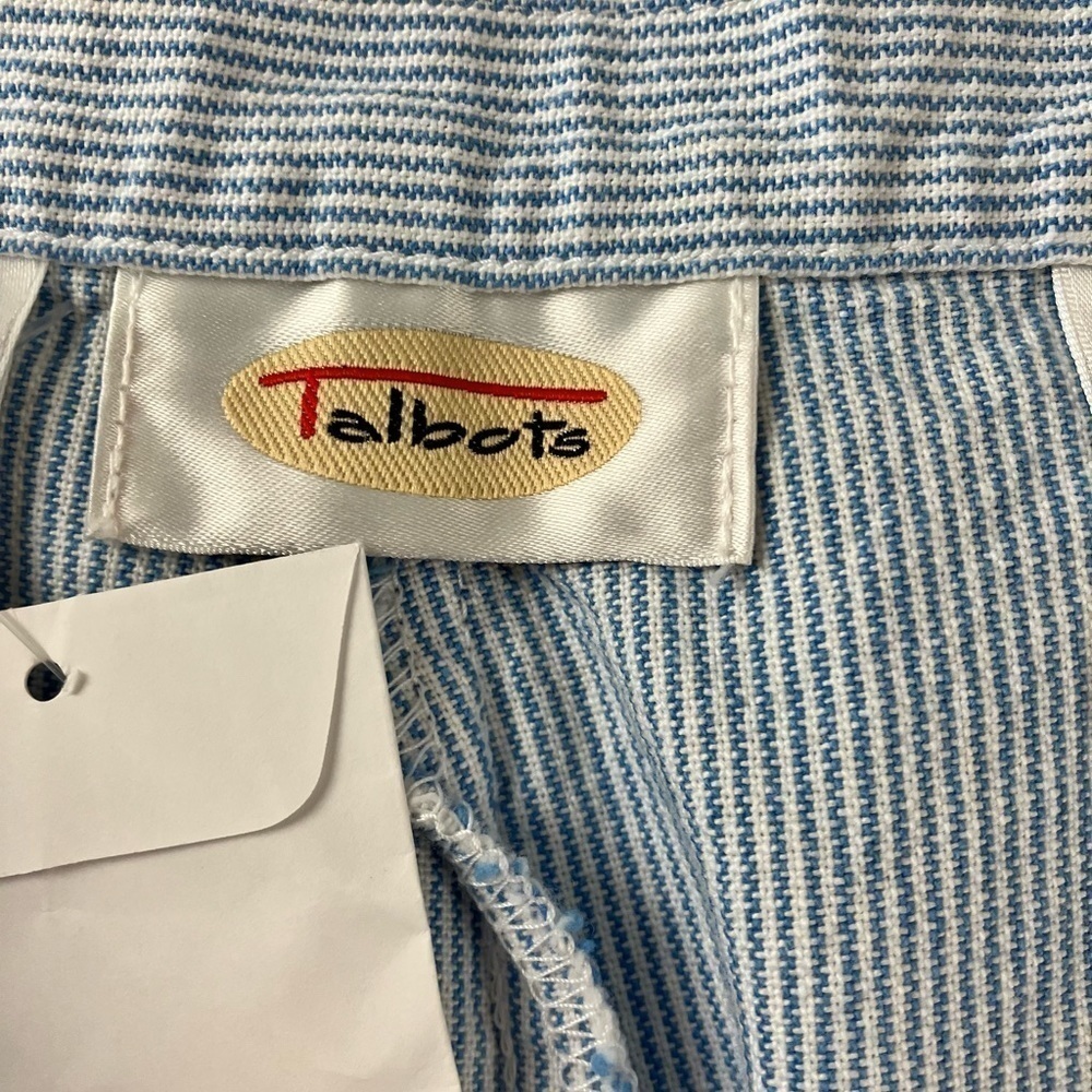 Talbots 9” Shorts - Picture 6 of 9